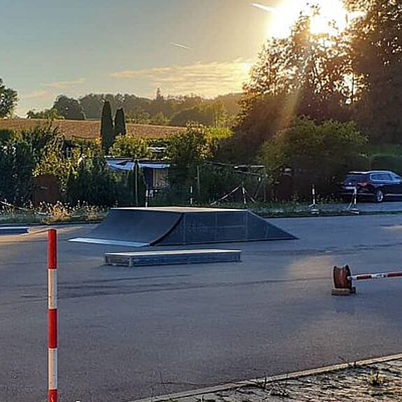 Skateplatz in der Abendsonne